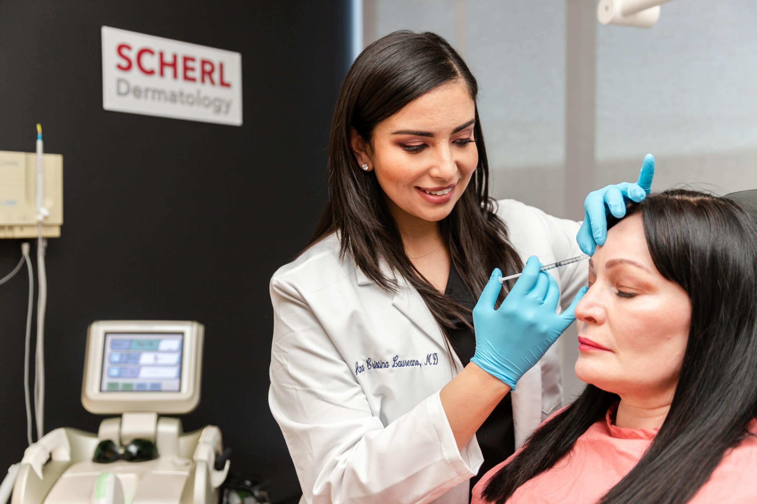 patient receiving Botox Cosmetic injections from a dermatologist in Englewood Cliffs, NJ