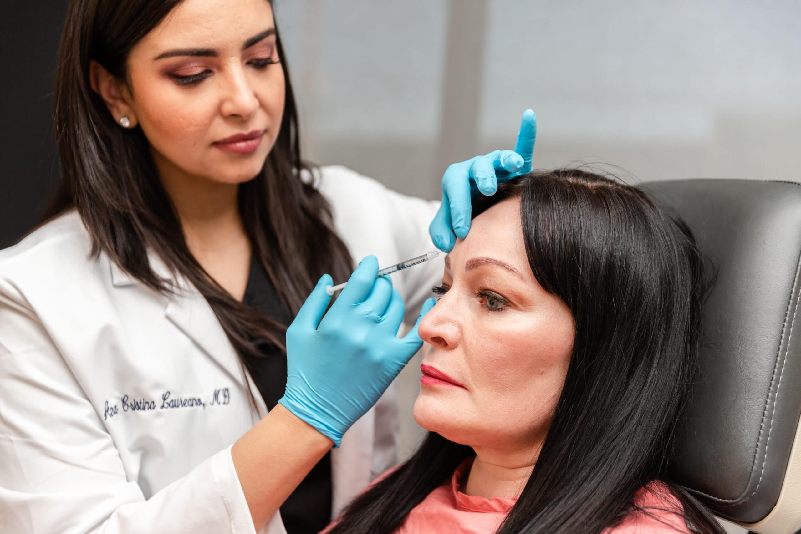 patient undergoing a Botox Cosmetic treatment from a dermatologist in Englewood Cliffs, NJ